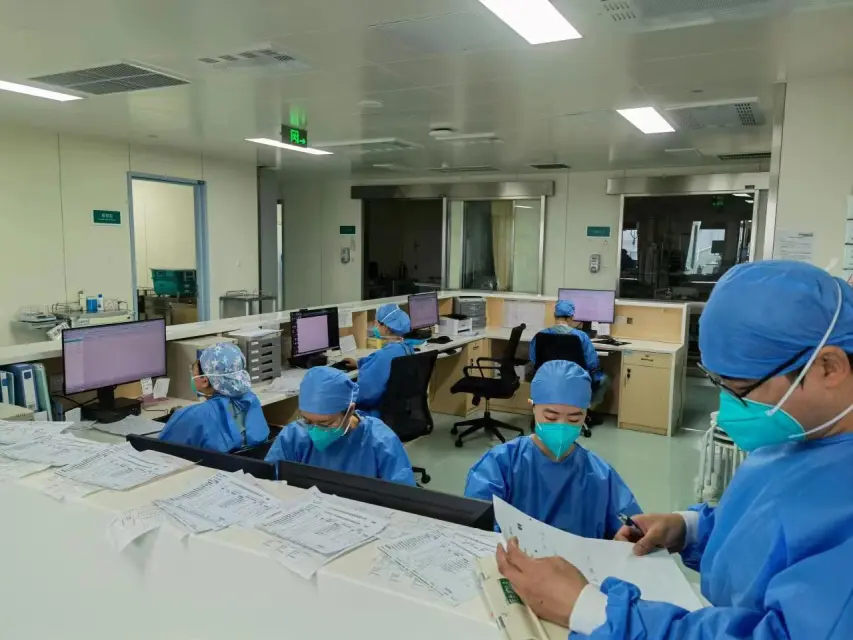 疫情下的坚守 四 新闻中心 北京同仁医院