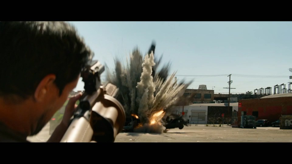 2022犯罪动作《亡命救护车》HD1080P.英语中英双字截图