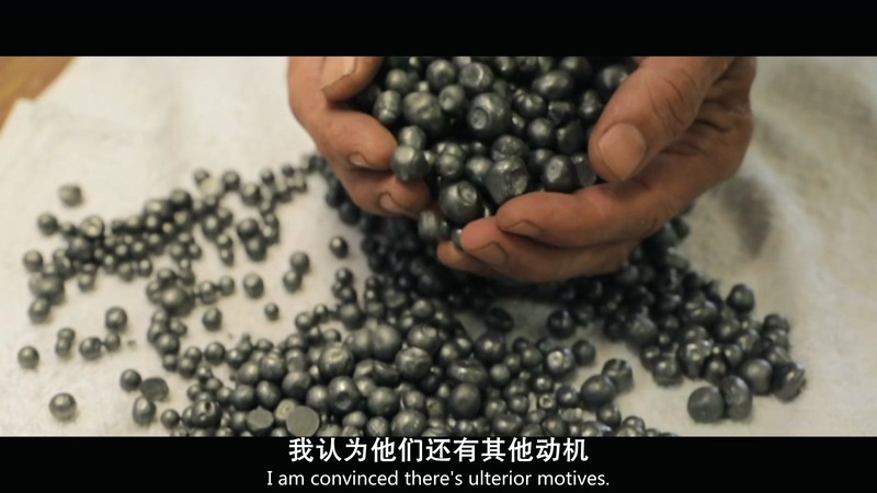 2019美国纪录《鲍勃·拉扎：51区和飞碟》HD720P&HD1080P.英语中英双字截图