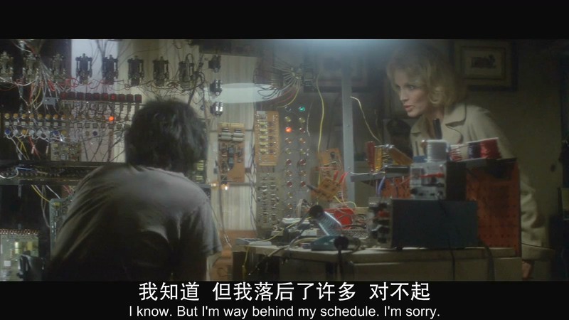 1980悬疑犯罪《剃刀边缘》BD1080P.英语中英双字截图