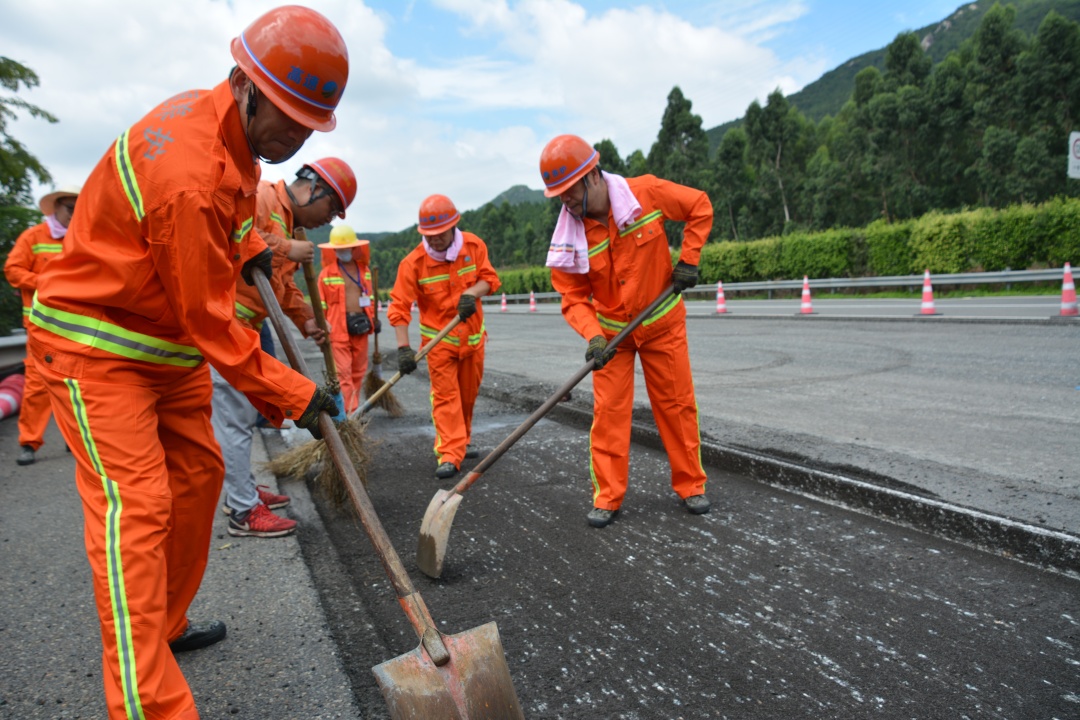 福建高速养护网 -  千亿（中国）体育登录入口