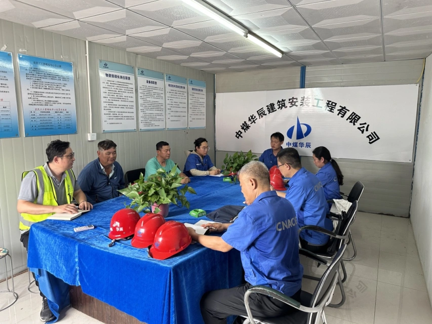 20230720送清凉传清风 让廉洁理念深入人心——华辰公司开展送清凉、送纪律下基层活动1.jpg