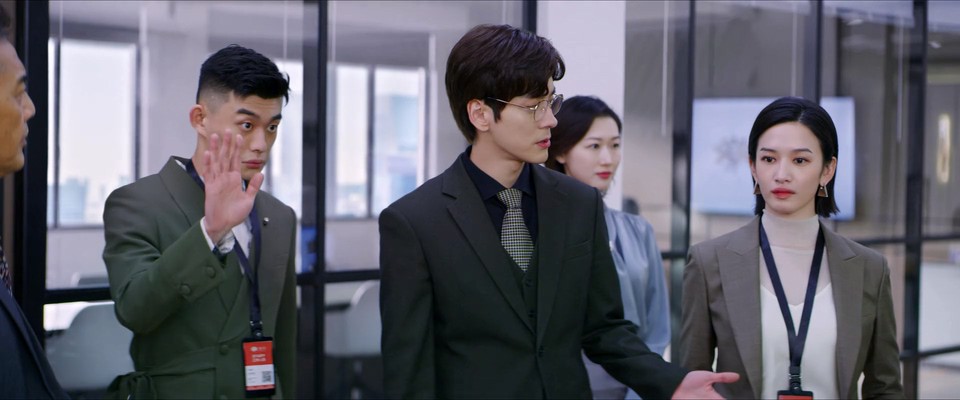 2023国剧《金牌客服董董恩》24集全.HD1080P.国语中字截图