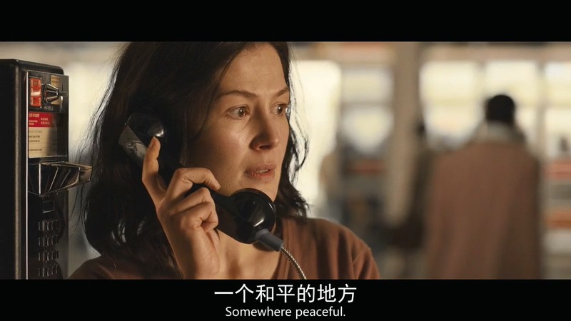 2018惊悚犯罪《火狐一号出击》BD720P.英语中英双字截图