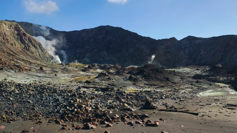 火山：法卡里营救剧照