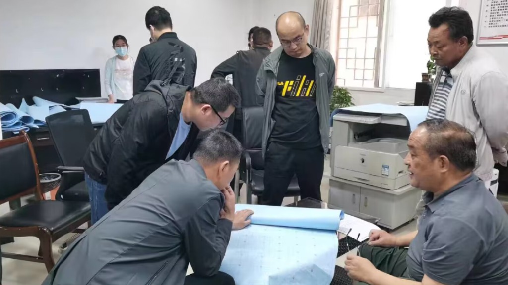 精誠合作促進度 砥礪前行謀發(fā)展