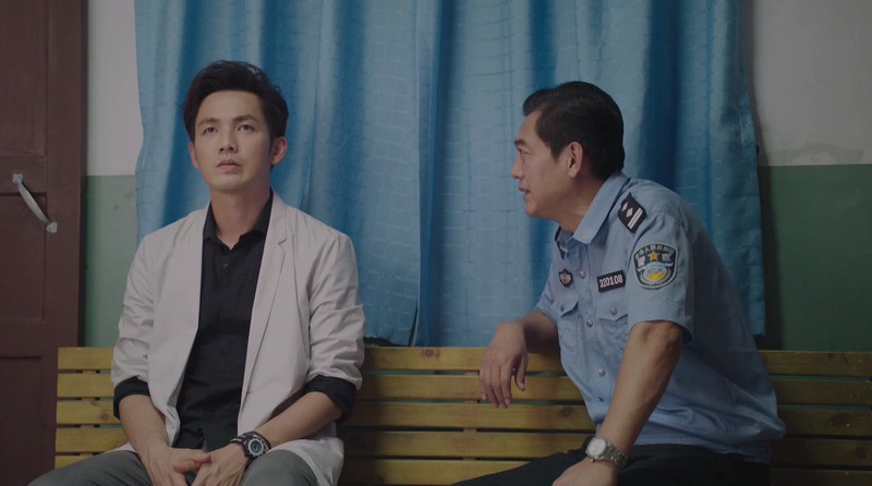 2018国产爱情《一路繁花相送》30集全.HD1080P.国语中字截图