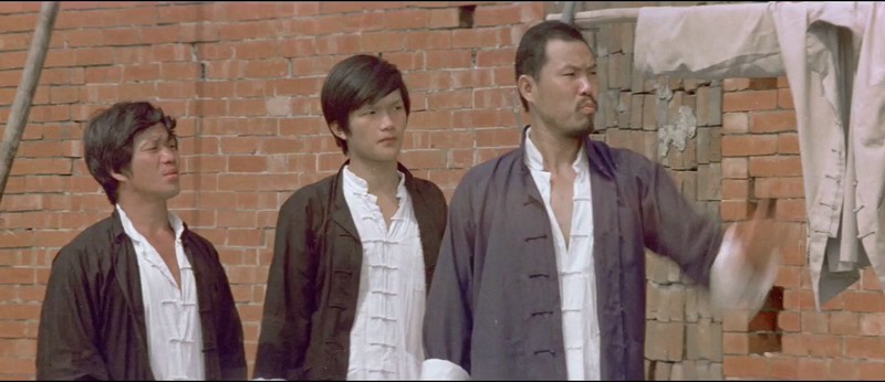 1974动作冒险《蛇犬大英雄》HD1080P.国语无字截图