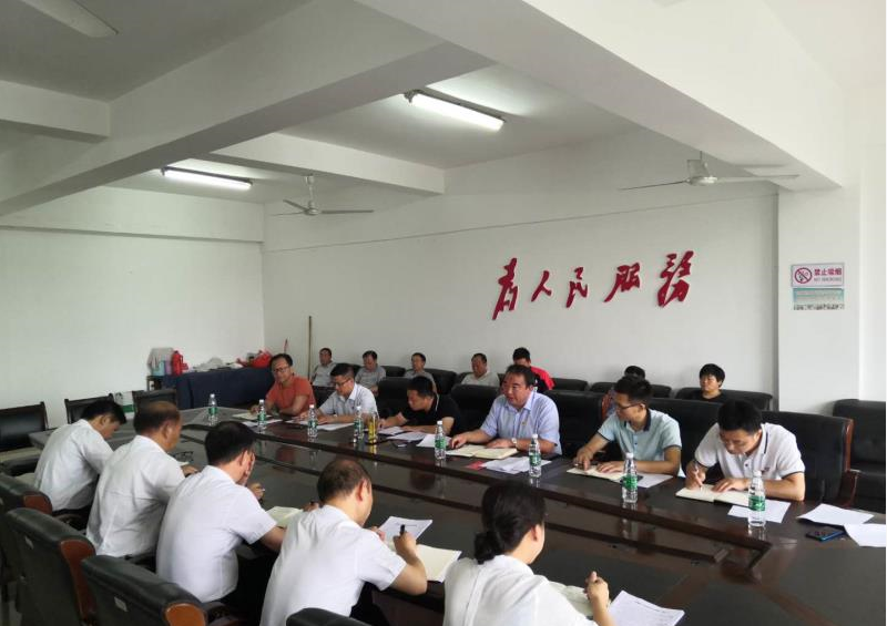县委副书记吴志强同志莅临安义中学调研党建工作教研处 江西省安义中学