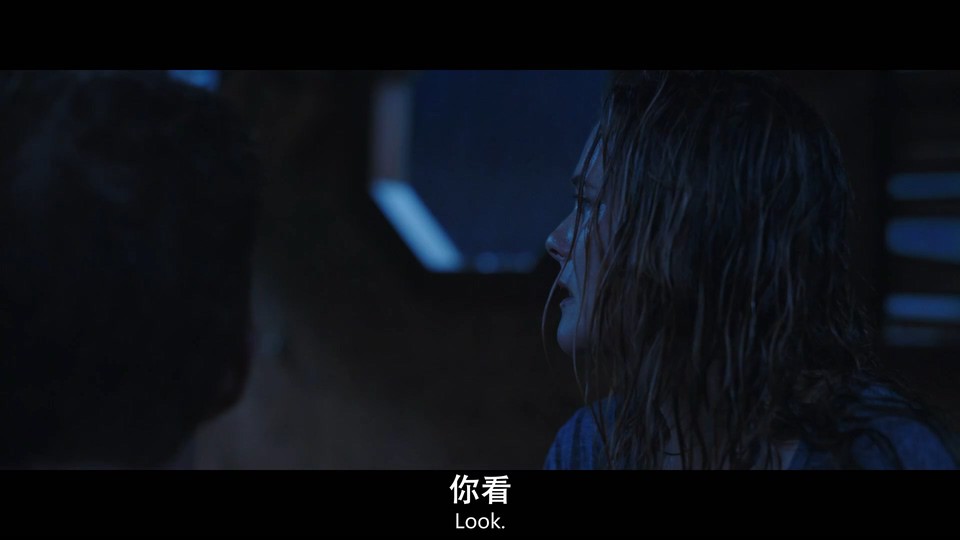 2022美国惊悚《鲨海困斗》HD720P&HD1080P.英语中英双字截图