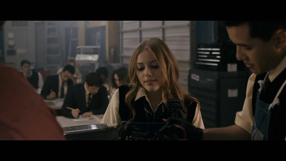 2020美国运动《赛车女孩》BD1080P.英语中英双字截图