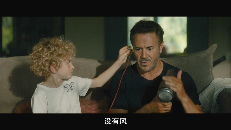 2019法国喜剧《不加滤镜》BD720P&BD1080P.法语中字截图