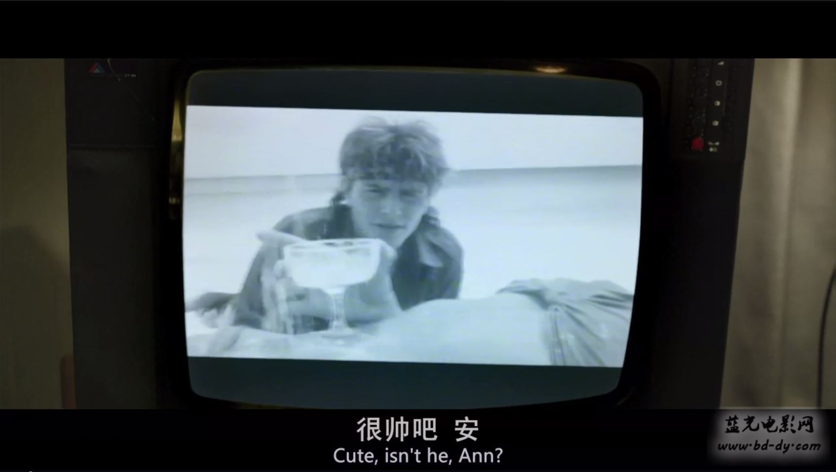 《初恋这首情歌》2016高分歌舞剧情.BD720P.中英双字截图