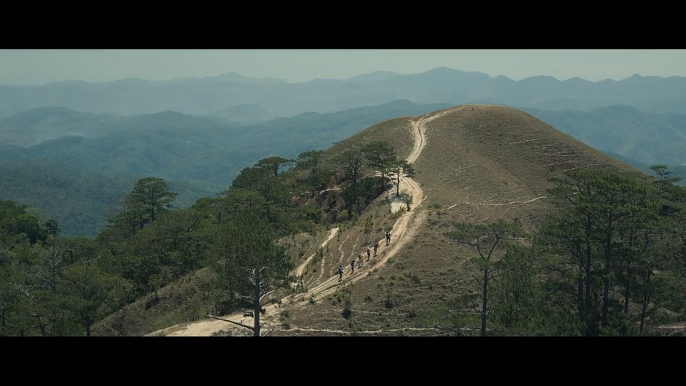 2020越南惊悚《丛林求生》HD1080P.越南语中字截图