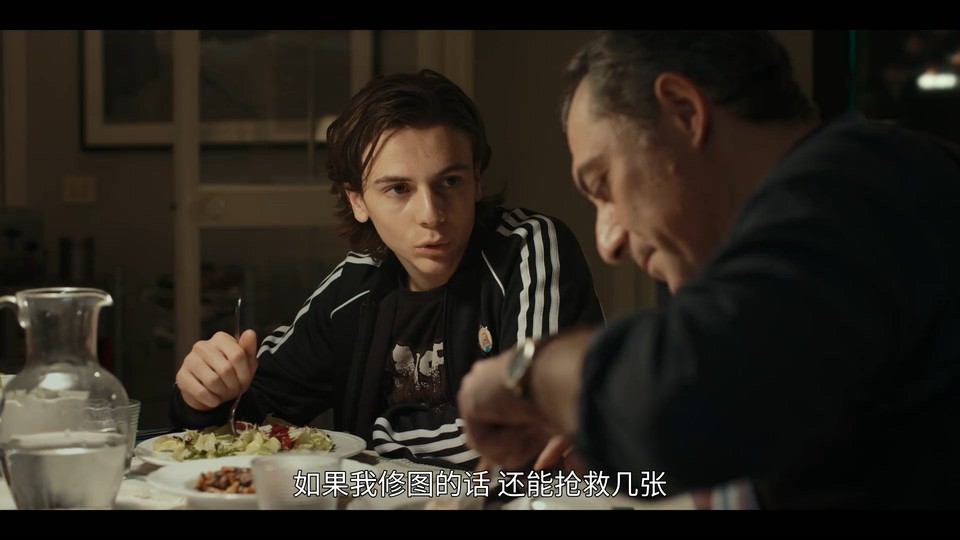 2022意大利高分喜剧《爱的千丝万缕》HD1080P.意大利语中字截图