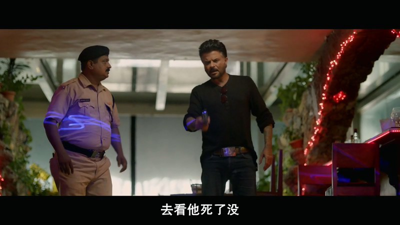 2020印度动作犯罪《疯狂流浪者》HD720P&HD1080P.印地语中字截图