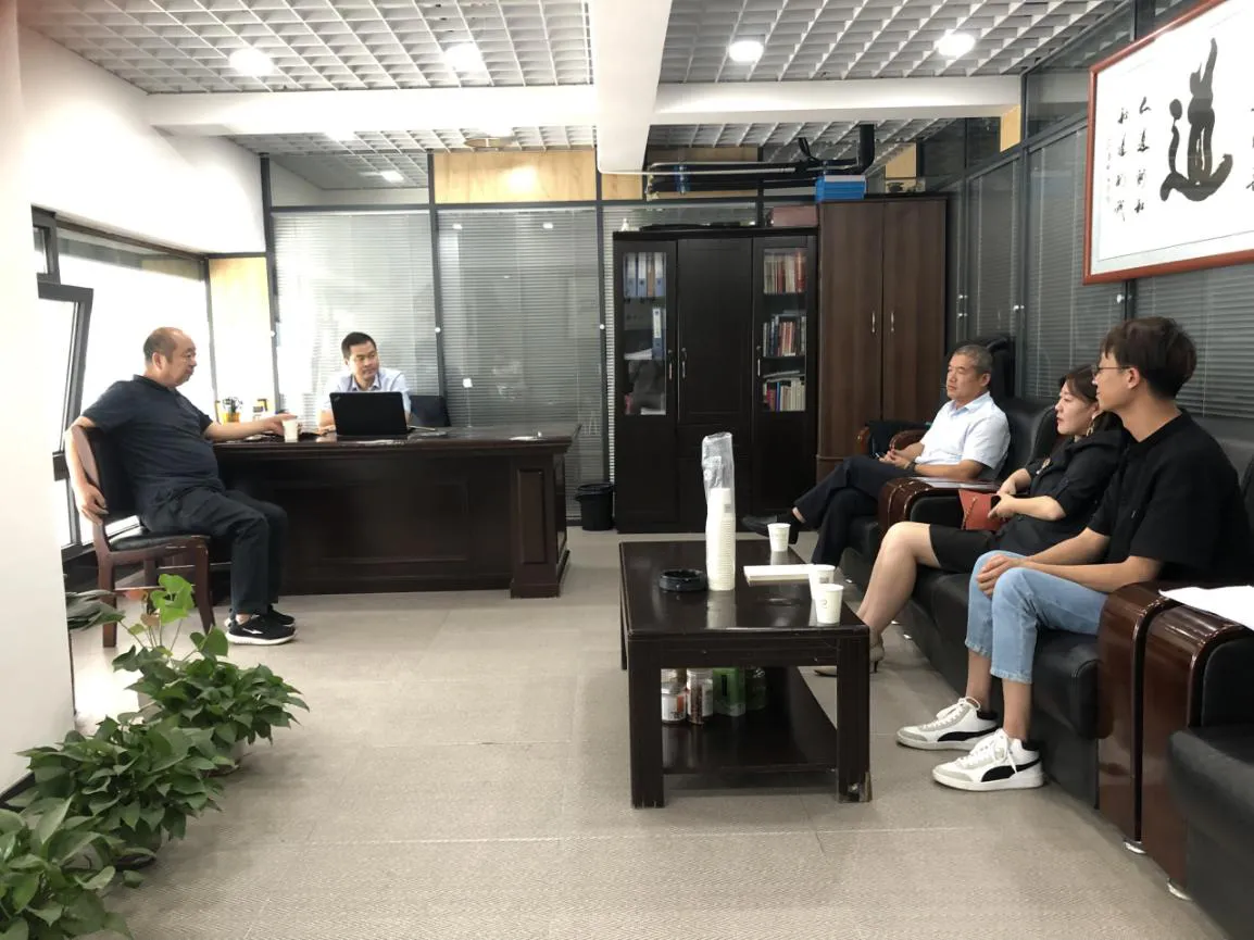 泓源新能源出租車(chē)公司赴外學(xué)習交流(圖1)