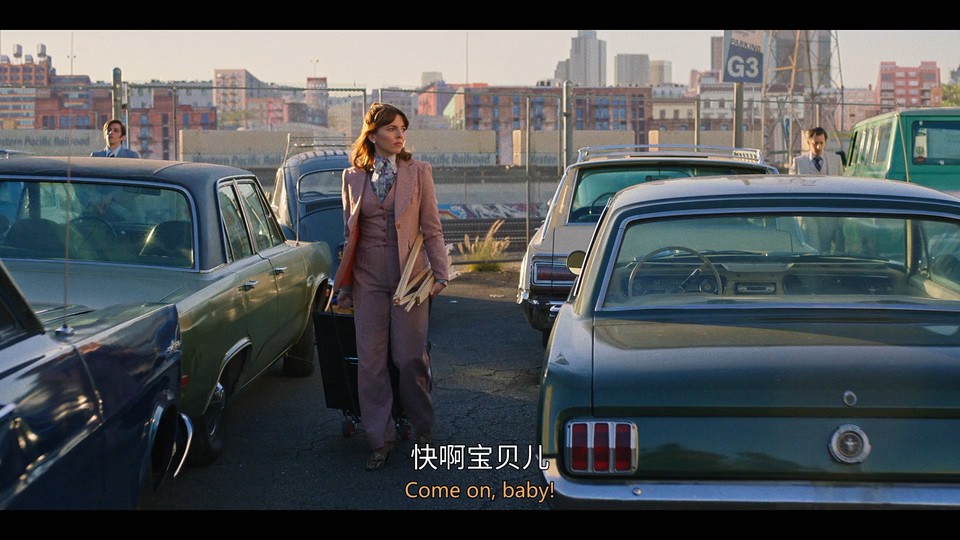 2022美剧《风骚女子 第一季》10集全.HD1080P.英语中英双字截图