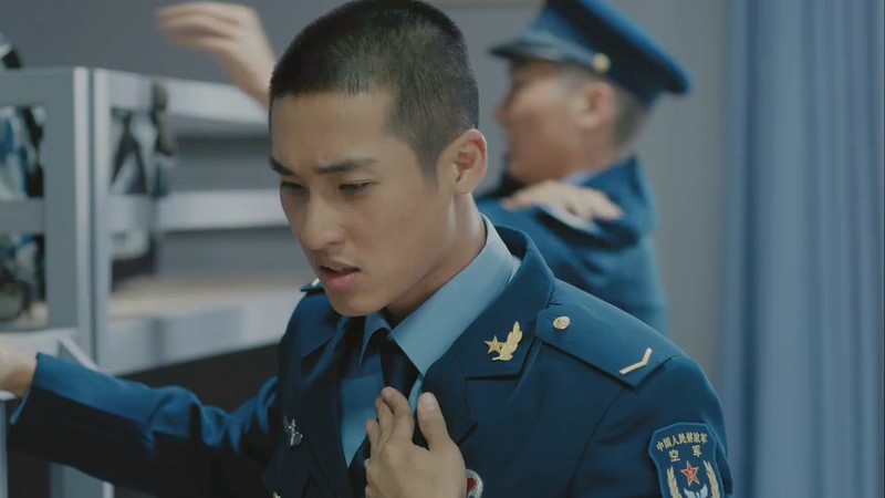 2019国剧《空降利刃》48集全.HD1080P.国语中字.无水印截图