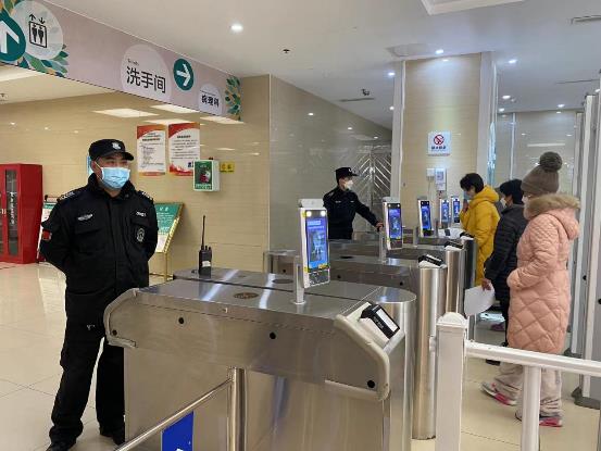 站好防疫门岗 守护医院平安—我院安保队伍守好每一个岗位-四川省肿瘤