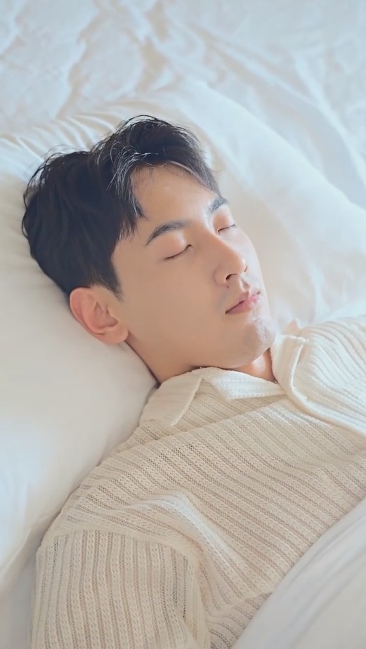 和残废霸总闪婚后封面图