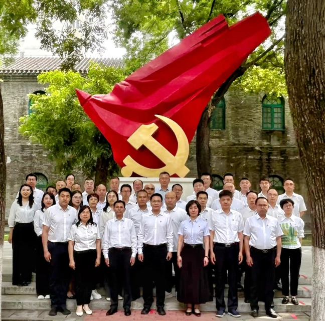 合照.jpg