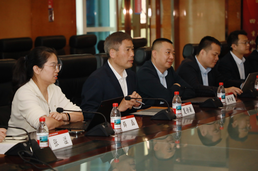 国任保险副总裁夏传谦一行到访华安保险深圳总部