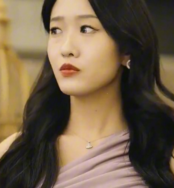 离婚后，陆总跪着求原谅封面图