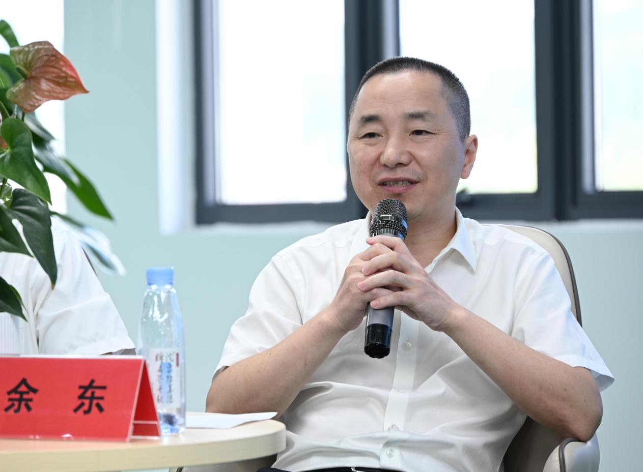 为青春，去舍得——四川天马举行年度青年人才座谈会(图7)