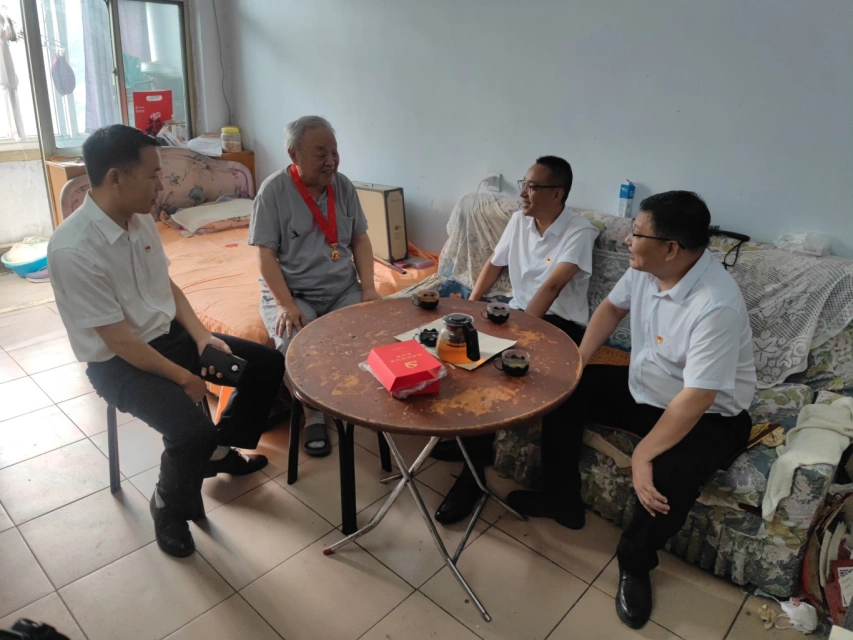 物测队高承耀 (1).jpg