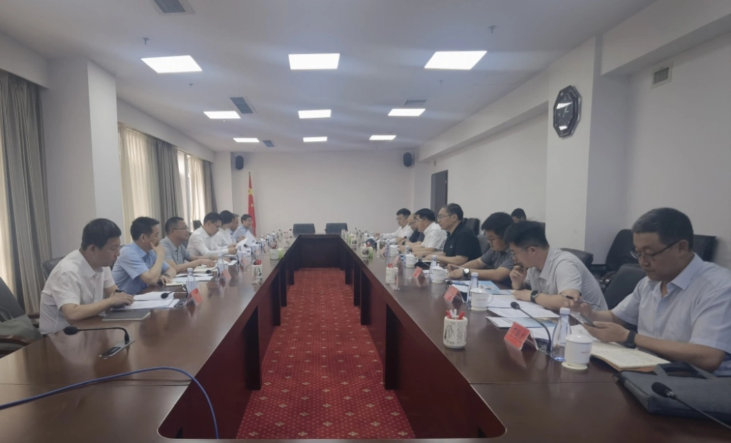 会见.jpg