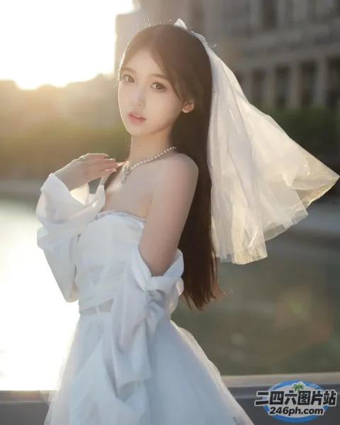 身穿白色连衣裙的 Araffe 女子合影留念