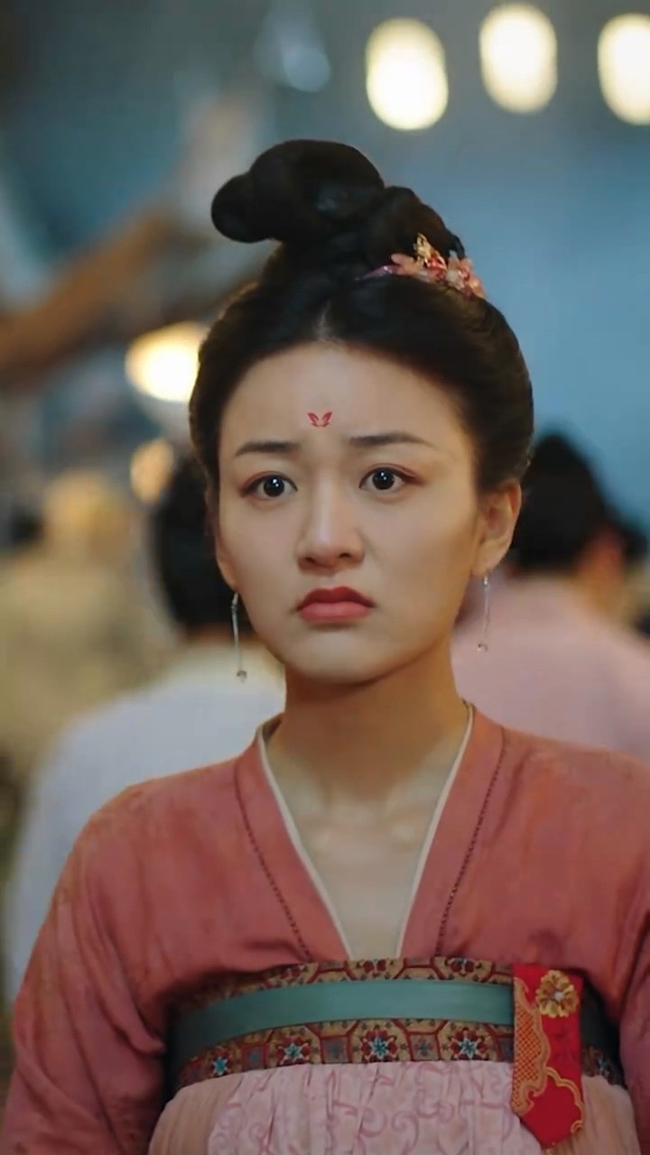 间谍夫妇今天又又又撞任务了封面图